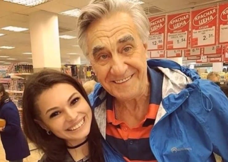 Анатолий Васильев