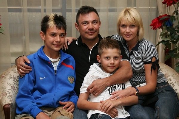 Как сложилась судьба у бывшей жены и троих детей Кости Цзю?