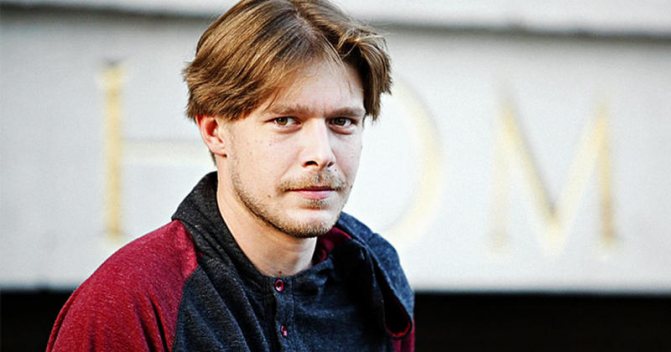 Никита Ефремов начал свою театральную карьеру
